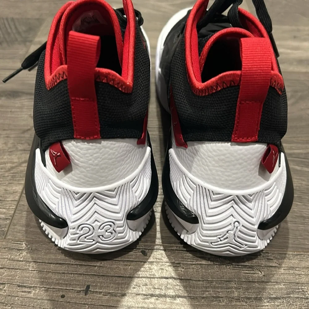 New Jordan stay loyal 2 basketball shoes